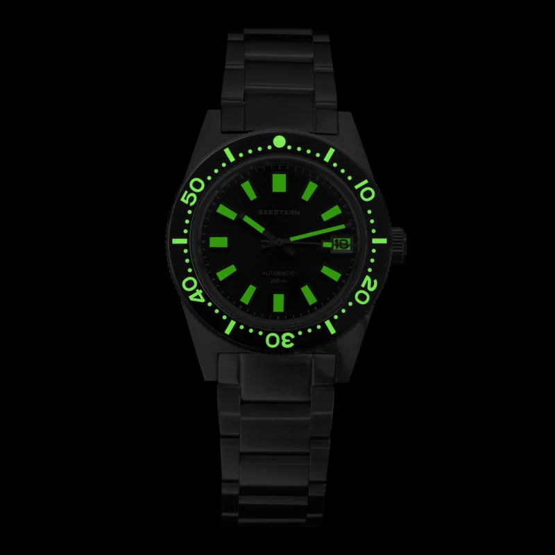 Professional Automatic Dive Watch with NH35 Movement, Sapphire Crystal and Stainless Steel Bracelet - Image 3