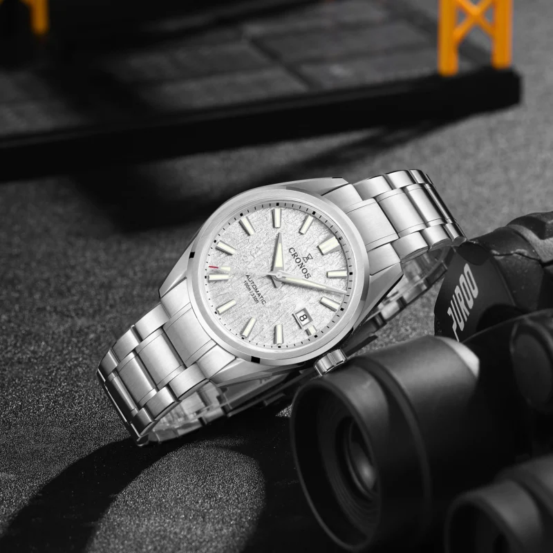 Professional Dive Automatic Watch with Sapphire Crystal and Female End Link Bracelet - Image 2
