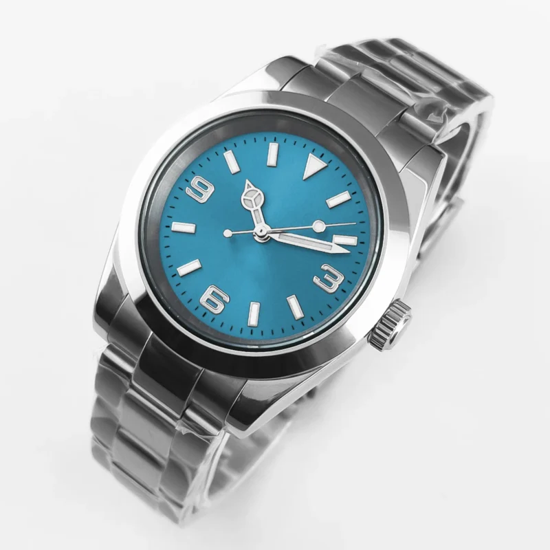 Luxury Automatic Dive Watch with Sapphire Crystal and Stainless Steel Bracelet - Image 5
