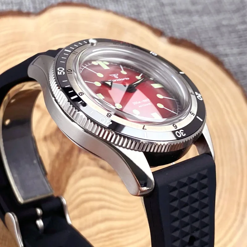 Professional Automatic Dive Watch with NH35 Movement, Sapphire Crystal and Nylon Strap - Image 2