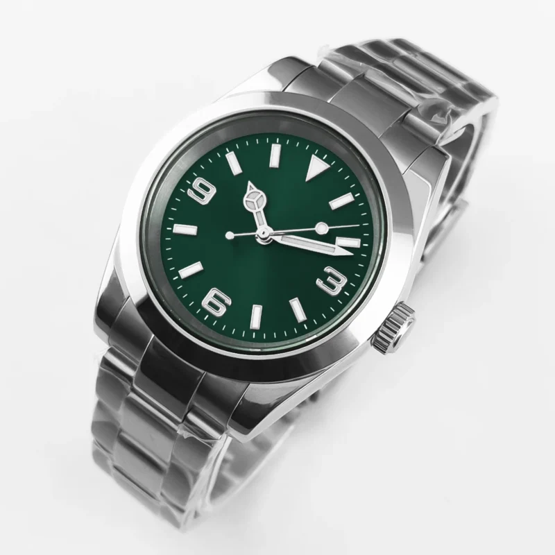 Luxury Automatic Dive Watch with Sapphire Crystal and Stainless Steel Bracelet - Image 14