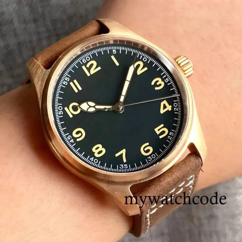 Bronze Dive Automatic Watch 39mm 200M Water Resistant Sapphire Crystal Leather Strap - Image 15