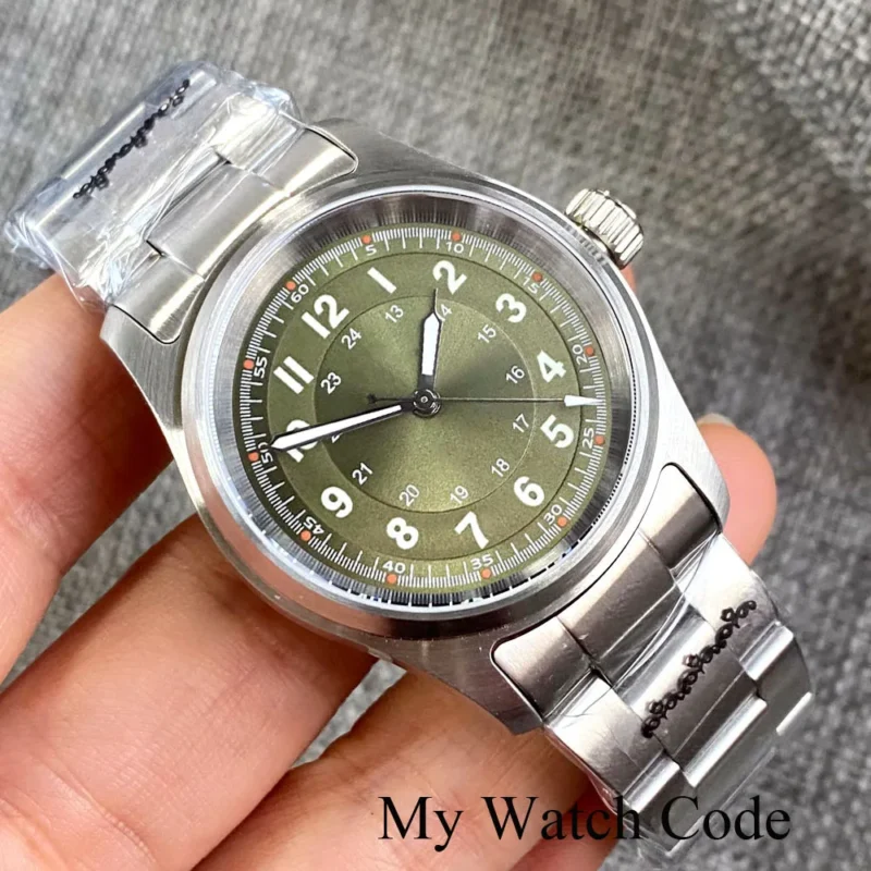 Field Automatic Watch NH35 Movement 200m Dive Watch 36mm Sapphire Crystal Stainless Steel