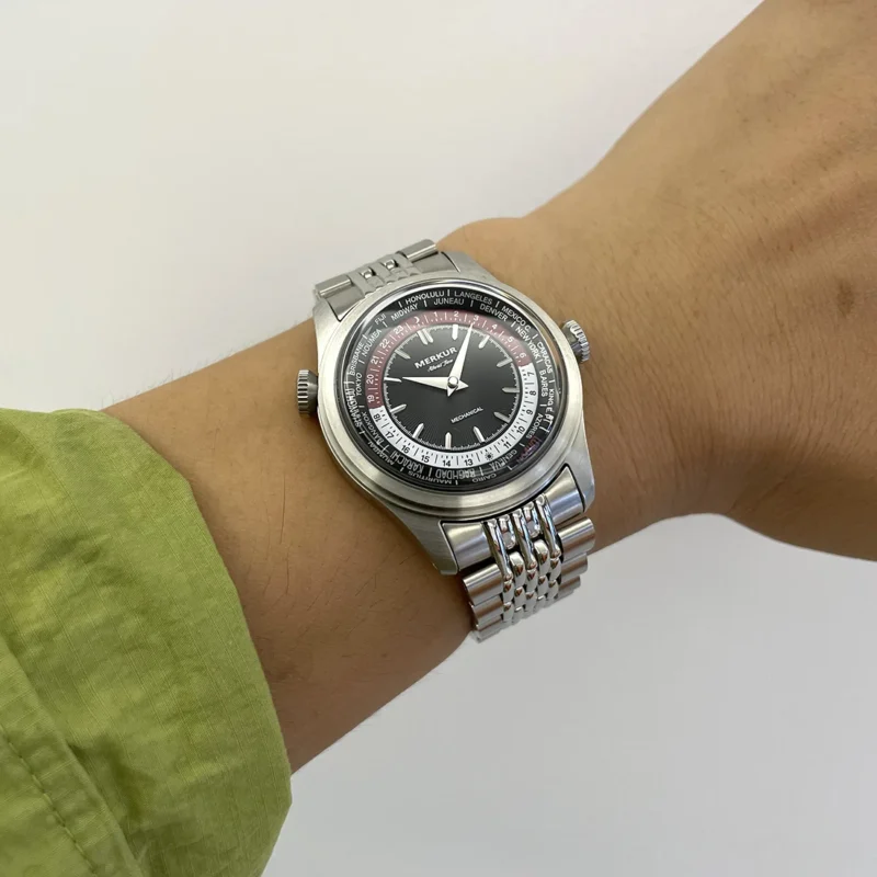 Vintage Dual Crown Calendar Week Manual Wind Watch with Leather Strap and 38mm Steel Case - Image 7