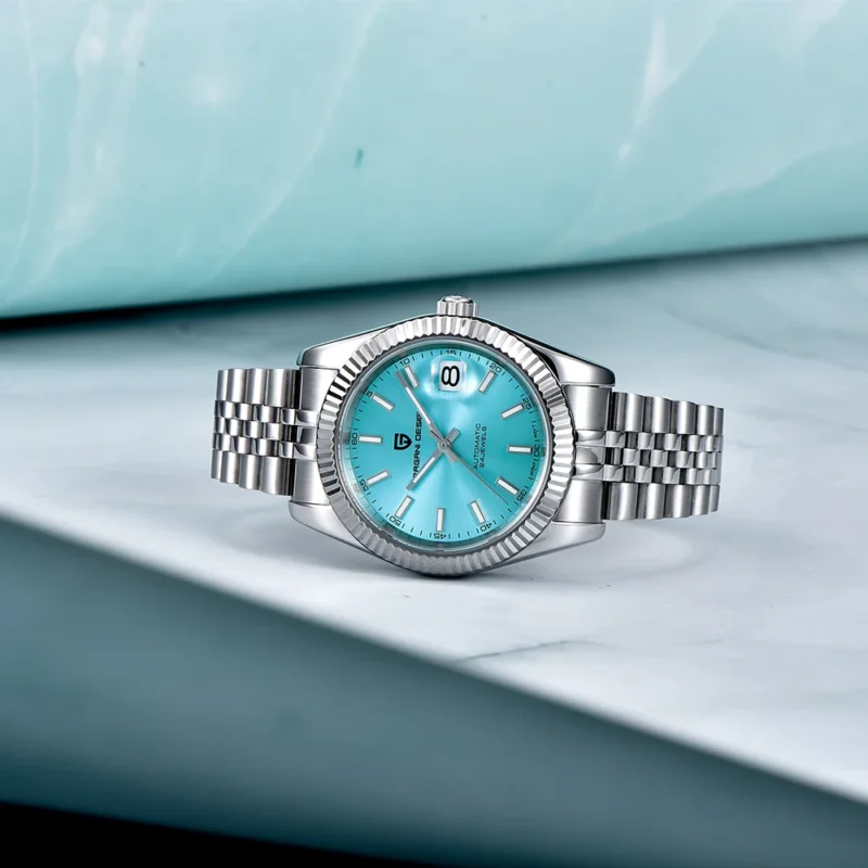 Professional Automatic Dive Watch with NH35 Movement Sapphire Crystal and Stainless Steel Bracelet - Image 4