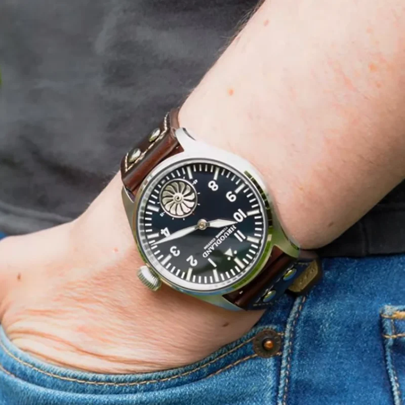 Vintage Pilot Manual Wind Watch with Sapphire Crystal and Leather Strap - Image 6