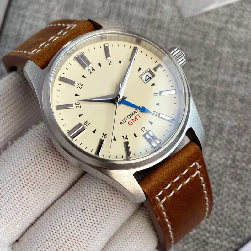 Professional GMT Dive Automatic Watch with Titanium Case and Sapphire Crystal - Image 3