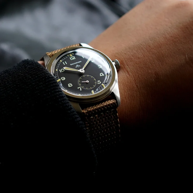 Vintage Pilot Mechanical Hand Wind Watch with Luminous Dial and Canvas Strap - Image 3