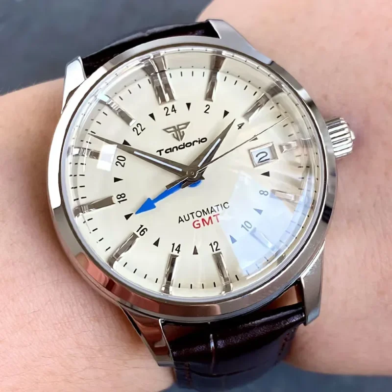 Desert Texture GMT Automatic Watch with 200m Water Resistance and Leather Strap