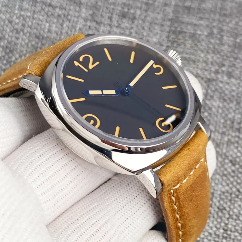 Square California Dial Automatic Watch with Sapphire Crystal and 200m Water Resistance - Image 3