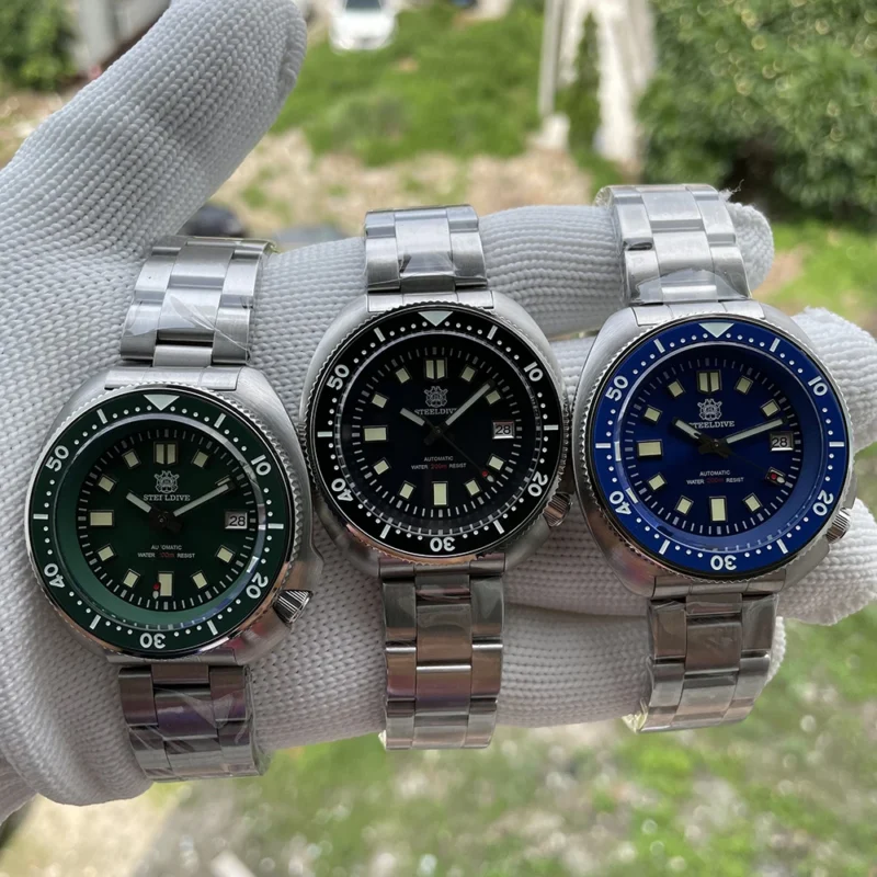 Professional Automatic Dive Watch with Sapphire Crystal and Stainless Steel Bracelet - Image 6