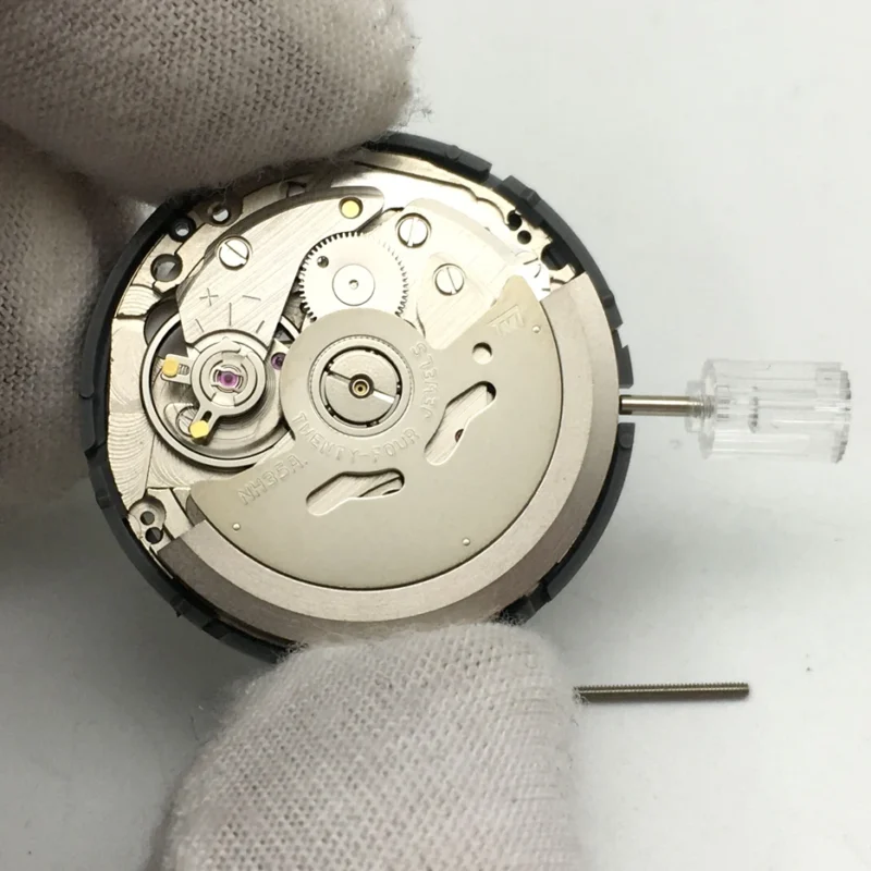 Premium GMT Automatic Watch with NH35 Movement and Chrome Plated Case - Image 2