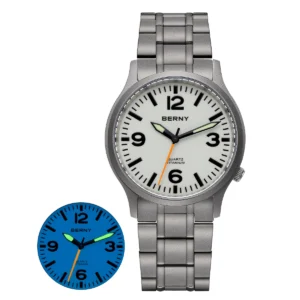 Titanium Field Sport Quartz Watch with Super Luminous Dial and Sapphire Crystal