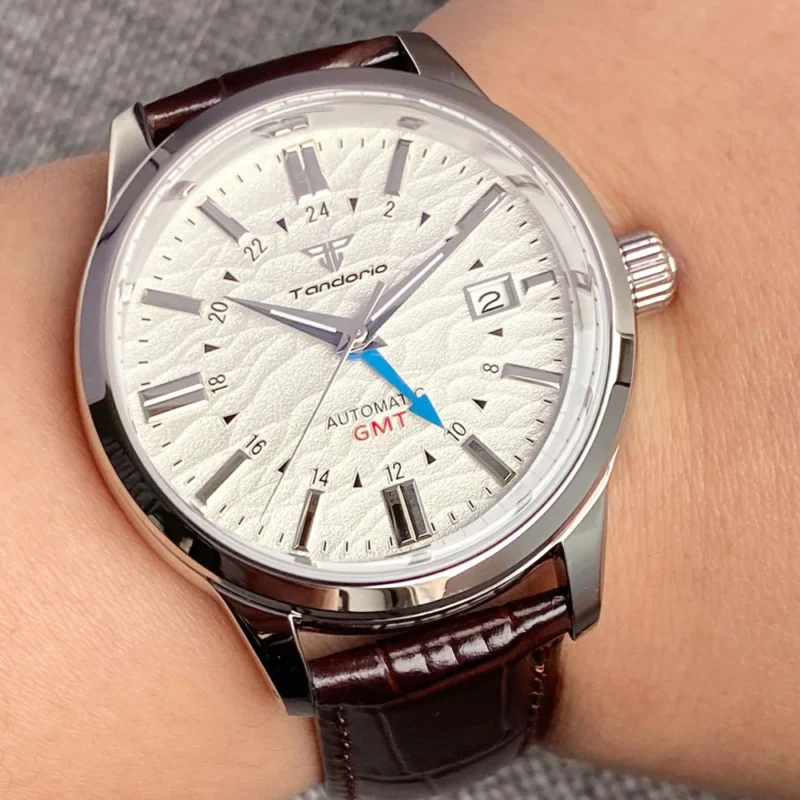 Professional GMT Automatic Watch with Dome Sapphire Crystal and Stainless Steel Bracelet - Image 9