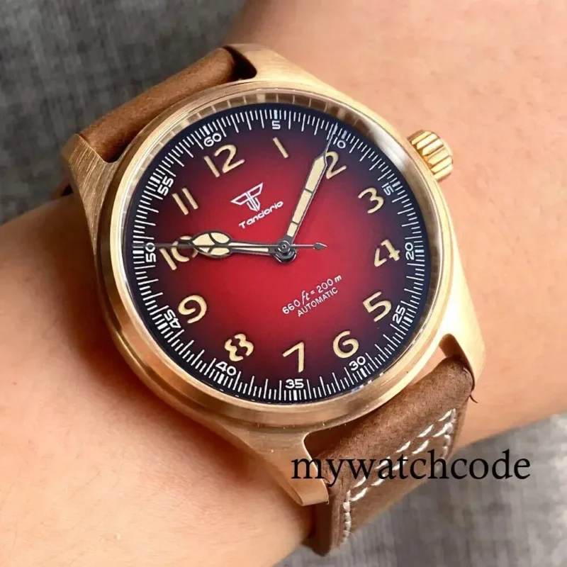 Bronze Dive Automatic Watch 39mm 200M Water Resistant Sapphire Crystal Leather Strap - Image 16