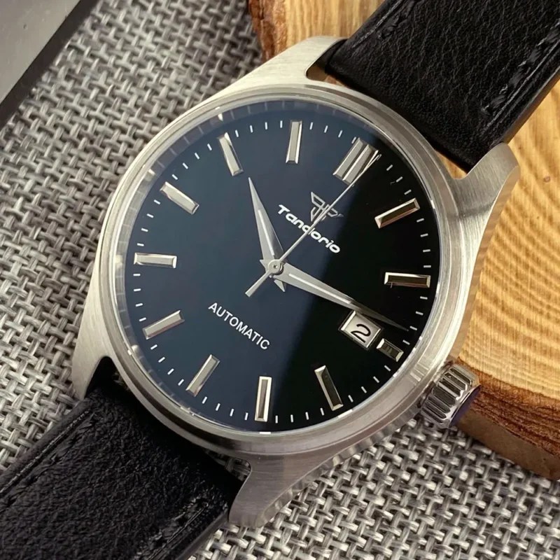Professional Automatic Dive Watch with Sapphire Crystal and Leather Strap - Image 7