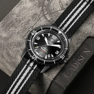 Professional Dive Automatic Watch with Luminous Dial and Canvas Strap