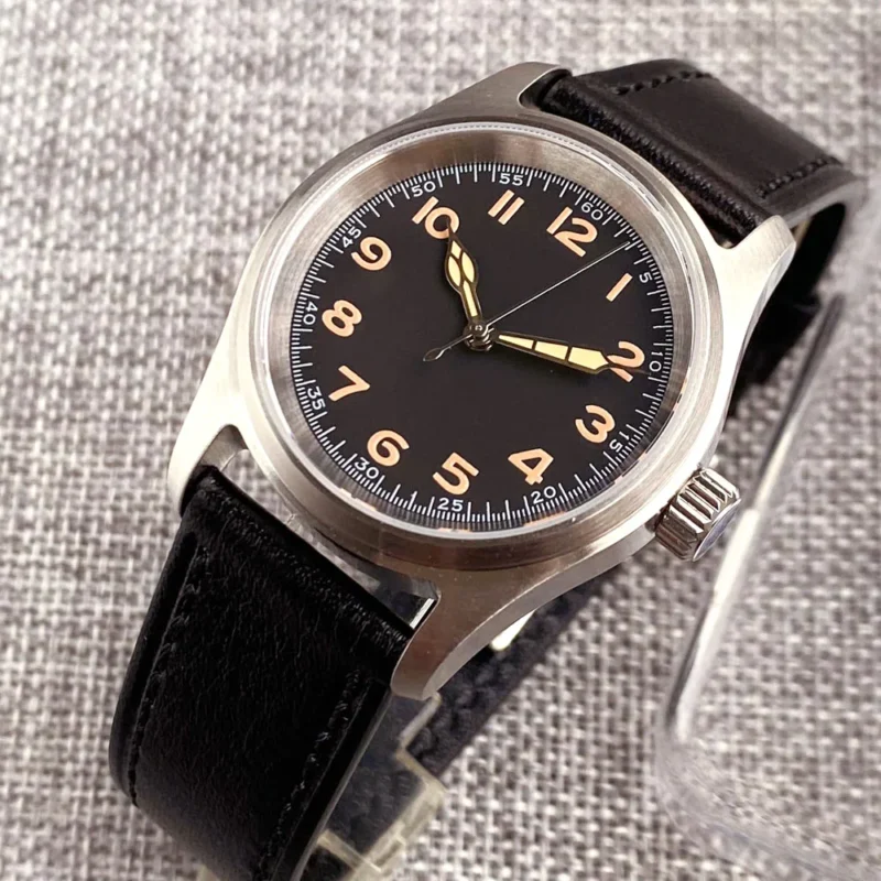 Professional Automatic Dive Watch with Sapphire Crystal and 200m Water Resistance - Image 5