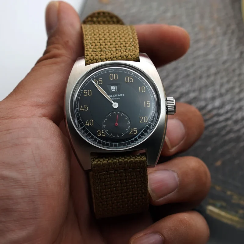 Vintage Pilot Jump Hour Automatic Watch with Canvas Strap and Steel Case - Image 2