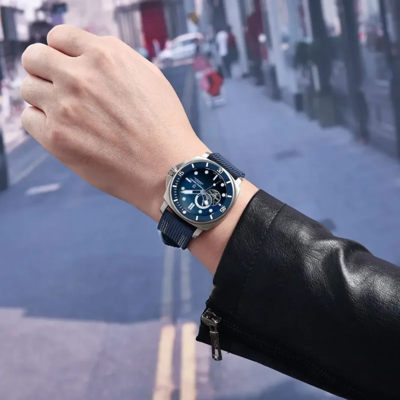 Square Automatic Dive Watch Seiko NH39A Movement Sapphire Crystal 656ft Water Resistant Steel Bracelet - Image 2