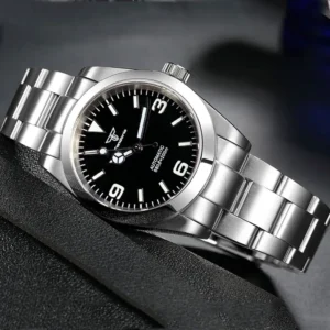 Luxury Automatic Dive Watch NH35A Movement 904L Stainless Steel Sapphire Crystal 100m Water Resistant