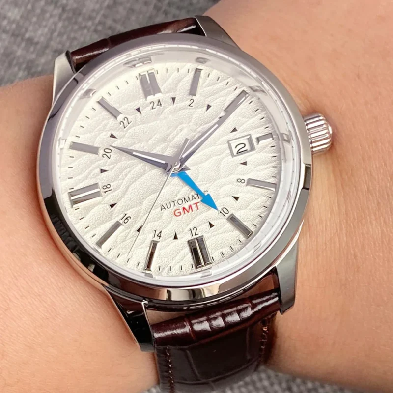 Professional GMT Automatic Watch with Dome Sapphire Crystal and Stainless Steel Bracelet - Image 10
