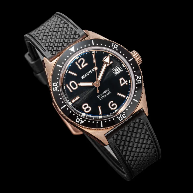 Professional Automatic Dive Watch with NH35A Movement and 200M Water Resistance - Image 3