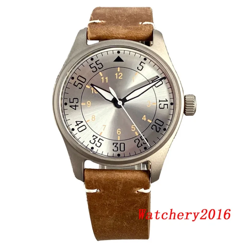 Professional Titanium Automatic Dive Watch with Sapphire Crystal and Leather Strap - Image 10