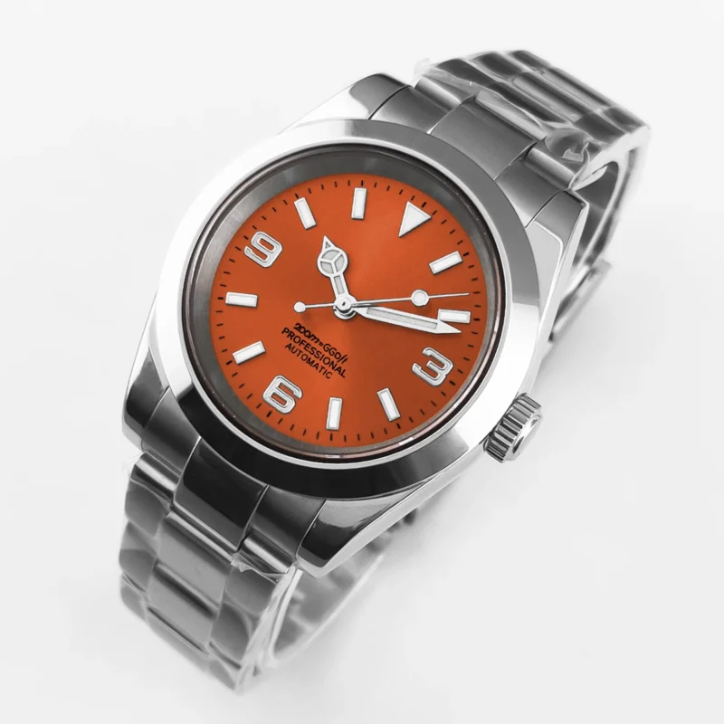 Luxury Automatic Dive Watch with Sapphire Crystal and Stainless Steel Bracelet - Image 7