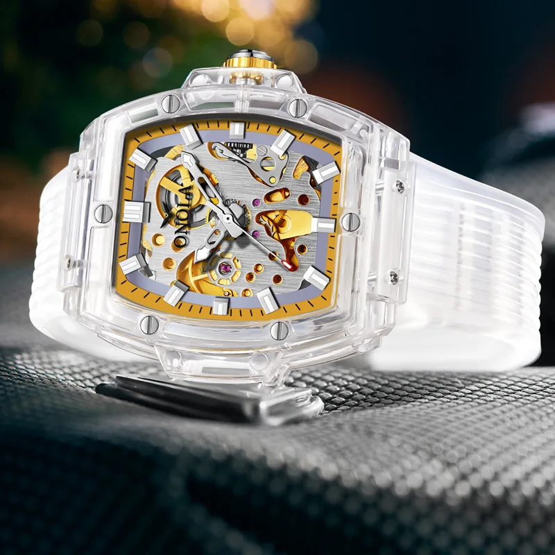 Sophisticated mechanical watch with an elegant moonphase display