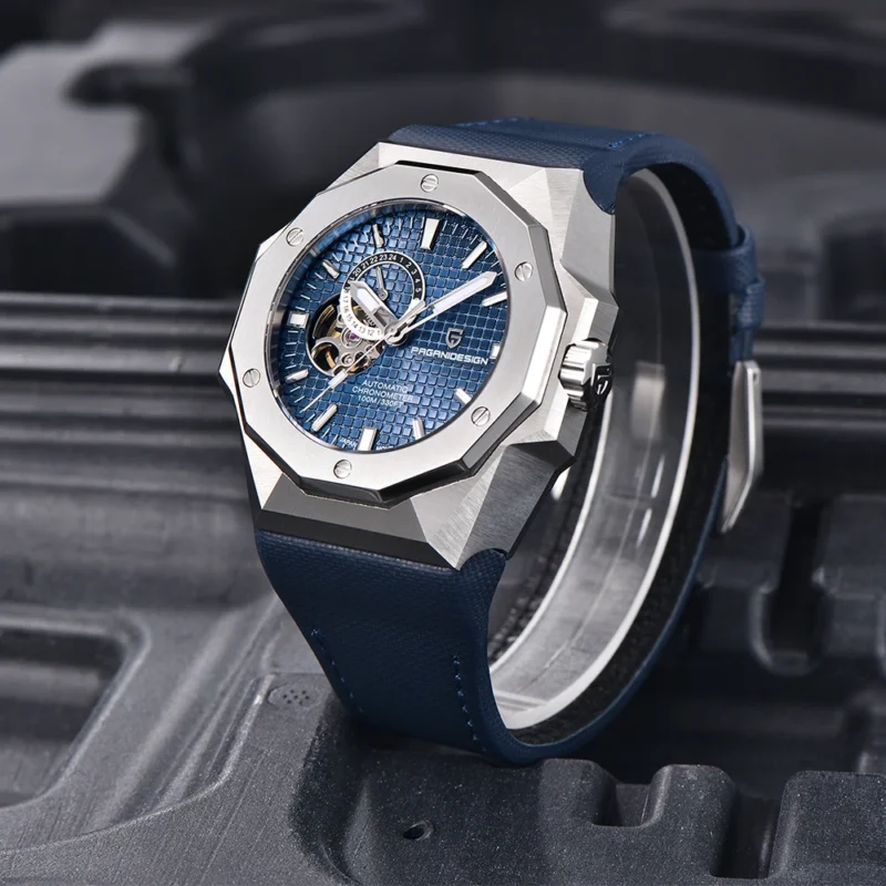 Professional Automatic Dive Watch with Sapphire Crystal and Stainless Steel Case - Image 3